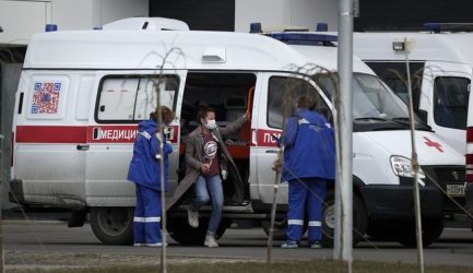 Κορονοϊός: Σταθερή αύξηση στα κρούσματα στη Ρωσία