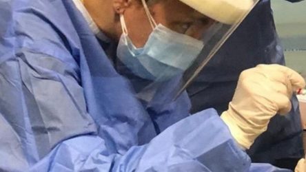 Κορονοϊός: Στα 45 έτη έπεσε η μέση ηλικία των κρουσμάτων στη χώρα