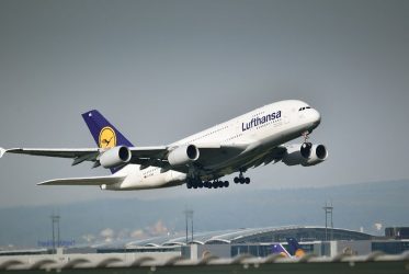 Η Lufthansa ακυρώνει πτήσεις από Φρανκφούρτη και Μόναχο