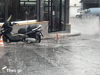 Καιρός: 48ωρη κακοκαιρία με βροχές, κρύο και χιονοπτώσεις το Σαββατοκύριακο