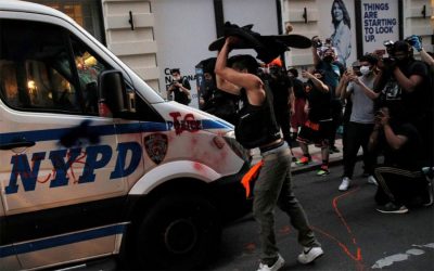Δολοφονία Φλόιντ στις ΗΠΑ: 1.600 στρατιώτες μια… ανάσα από τον Λευκό Οίκο