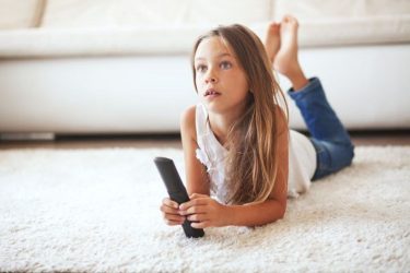 Κίνδυνος αυτισμού όταν τα παιδιά βλέπουν πάνω από δύο ώρες τηλεόραση την ημέρα