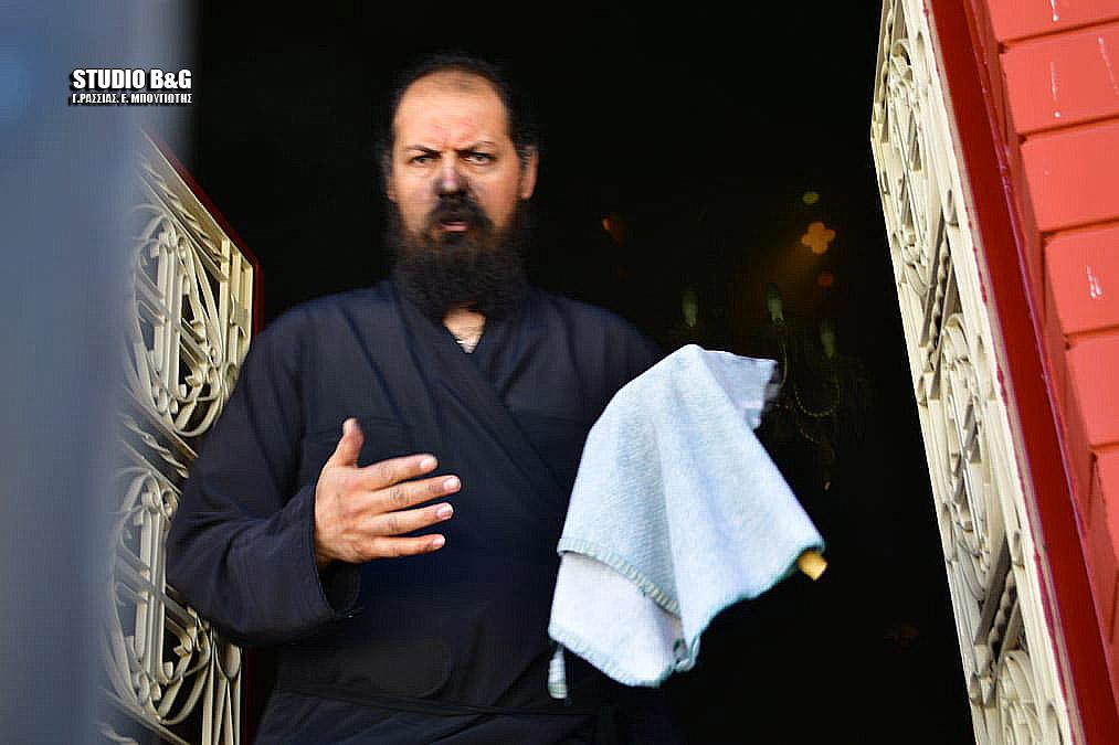 φωτιά εκκλησία Ναύπλιο