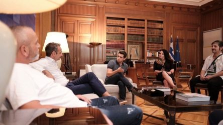 Ο Κ. Μητσοτάκης συναντήθηκε με απεξαρτημένους από τα ναρκωτικά