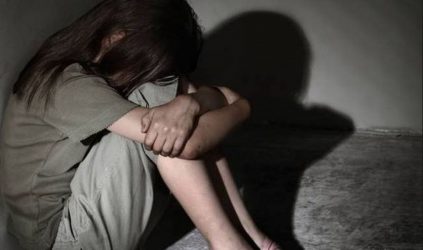 Σοκάρει η ιστορία της 11χρονης που κακοποιήθηκε από τον θείο της