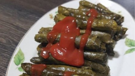 Viral ανάρτηση: Τούρκοι και Ελληνες ενωθείτε, όχι κέτσαπ στα ντολμαδάκια!