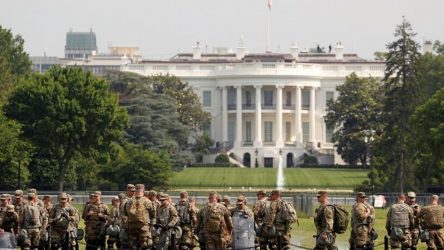 Νέα διαδήλωση στην Ουάσινγκτον για τη δολοφονία του Φλόιντ