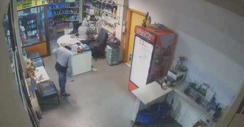 Θεσσαλονίκη: Βίντεο από ληστεία σε πρατήριο καυσίμων