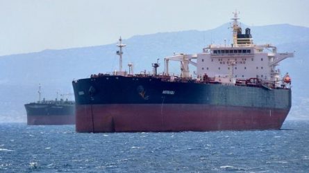 Κορονοϊός: Σε μέλη πληρώματος δεξαμενόπλοιου 16 από τα σημερινά κρούσματα