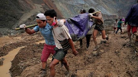 Τραγωδία στη Μιανμάρ: Περισσότεροι από 170 νεκροί μετά από κατολίσθηση