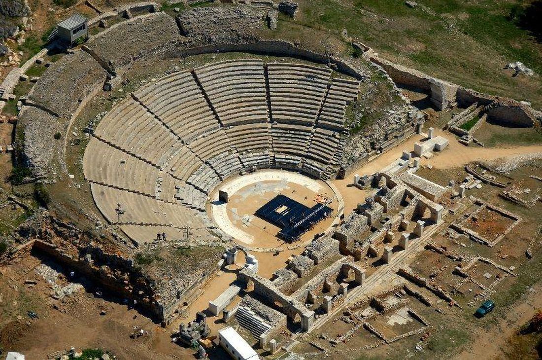 αρχαίο θέατρο Φιλίππων
