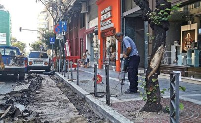 Θεσσαλονίκη: Ξεκίνησαν τα έργα ανάπλασης για θέσεις στάθμευσης ΑμεΑ στην Παύλου Μελά