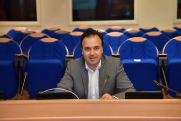 Δ. Παπαστεργίου για μάσκες: «Θεώρησα άδικο την αόριστη αναφορά ότι φταίει η ΚΕΔΕ»
