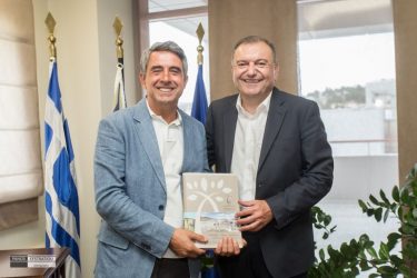 Με τον πρώην πρόεδρο της Βουλγαρίας συναντήθηκε ο Ιγνάτιος Καϊτεζίδης