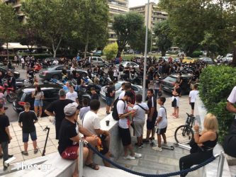 ΠΑΟΚ – Μπεσίκτας: Οπαδοί του “Δικεφάλου” εμψύχωσαν τους παίκτες (ΒΙΝΤΕΟ & ΦΩΤΟ)