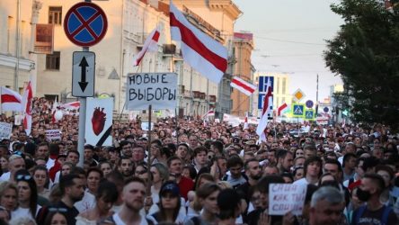 Λευκορωσία: Νέα μεγάλη διαδήλωση στο Μινσκ