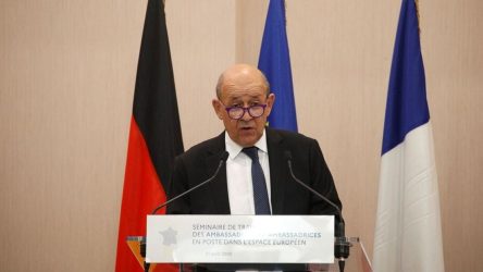 Γάλλος ΥΠΕΞ για παραβίαση θαλάσσιου χώρου Ελλάδας: «Είναι απολύτως απαράδεκτη»