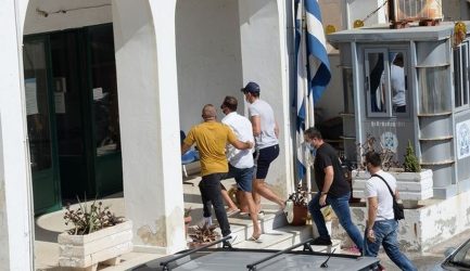 Ελεύθερος αφέθηκε ο Χάρι Μαγκουάιρ!