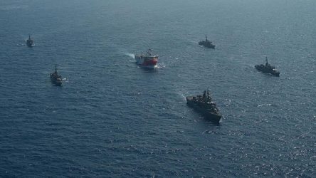 Τουρκικό ΥΠΑΝ: Το Kemal Reis προστατεύει το Barbaros στην Κύπρο