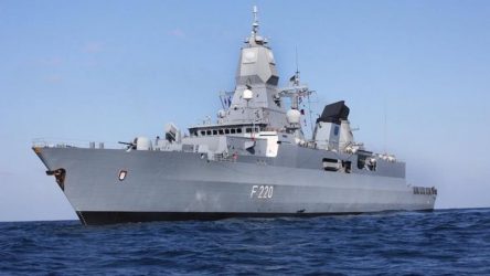 Κορονοϊός: Υποπτα κρούσματα σε ελληνική φρεγάτα