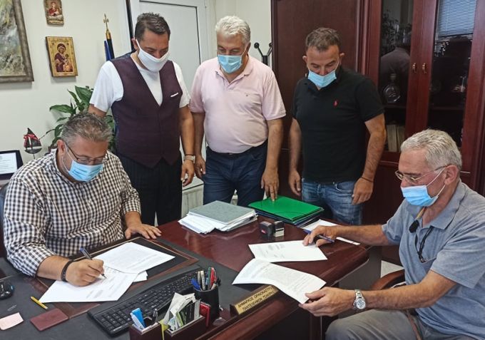 Νεοχωρούδα εργασίες