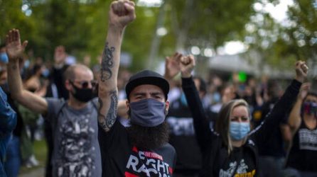 Μαδρίτη: Διαδήλωση πολιτών κατά της μερικής καραντίνας