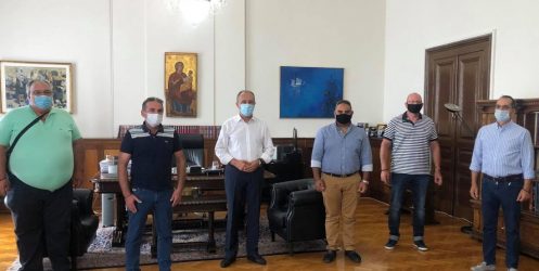 Ακουσε τα παράπονα των συνδικαλιστών των λαϊκών αγορών ο Καράογλου