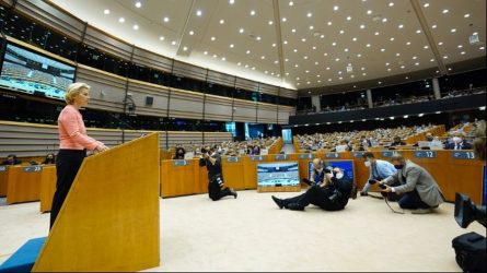 Φον ντερ Λάιεν: «Θα οξύνουμε τις κυρώσεις μας στη Ρωσία»