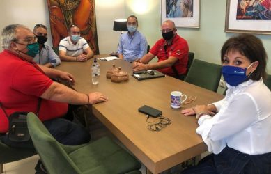 Με εργαζόμενους στις λαϊκές αγορές συναντήθηκε η Βούλα Πατουλίδου