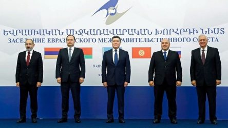 Αρχισαν οι συνομιλίες για εκεχειρία στο Ναγκόρνο Καραμπάχ