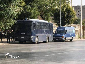 Θεσσαλονίκη – Πολυτεχνείο: Σε ποιους δρόμους θα απαγορεύεται η στάση και η στάθμευση των οχημάτων