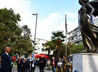 Θ. Καράογλου από Κατερίνη: «Είμαστε σταθερά προσηλωμένοι στη διαφύλαξη της εθνικής μας αξιοπρέπειας»