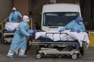 Ευρώπη: Θλιβερό ρεκόρ σε θανάτους από την πανδημία