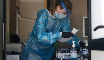 Κορονοϊός: Τρομάζει η αύξηση των μεταλλαγμένων κρουσμάτων στη χώρα