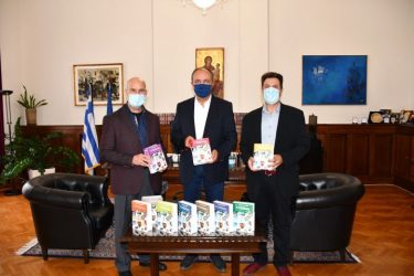 Δωρεά 2.000 ιατρικών μασκών υψηλής ποιότητας στο Υπουργείο Εσωτερικών