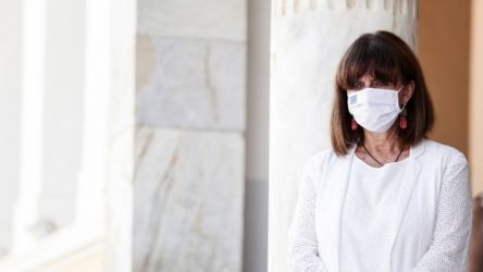 Βόλτα της Προέδρου της Δημοκρατίας στην παραλία της Θεσσαλονίκης