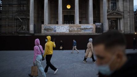 Βρυξέλλες: Τέλος οι θερμάστρες εξωτερικού χώρου σε καφετέριες και εστιατόρια