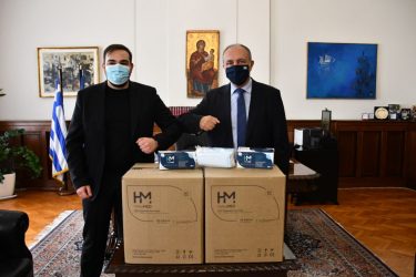 Δεκάδες χιλιάδες μάσκες παραδόθηκαν σε υπηρεσίες αιχμής της Βόρειας Ελλάδας
