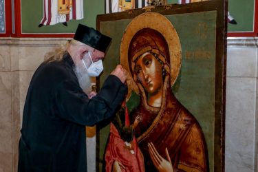 Αρχιεπίσκοπος Ιερώνυμος: Το συγκλονιστικό μήνυμά του μόλις πήρε το εξιτήριο