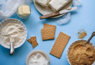 Μη δοκιμάζετε ωμή τη ζύμη των γλυκών – Αυτός είναι ο λόγος