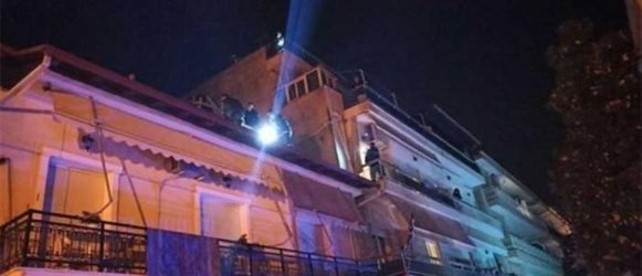 Πτολεμαΐδα: 18χρονος έχασε την ισορροπία του και έπεσε από μπαλκόνι (ΒΙΝΤΕΟ)