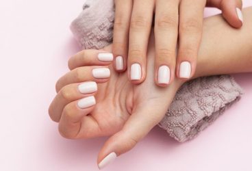 Αυτή είναι η τάση της άνοιξης για το manicure που θα λατρέψετε