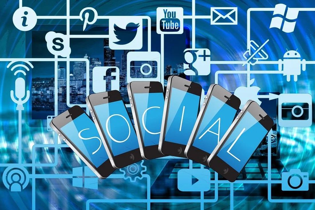 Social Media social media σημάδια