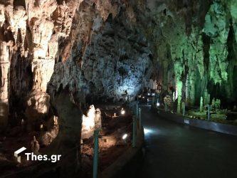 Το θαυμάσιο σπήλαιο της Αλιστράτης και η ιστορική κωμόπολη (ΦΩΤΟ)