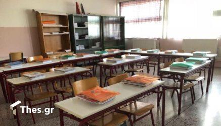 Ολα τα σενάρια για το άνοιγμα των σχολείων