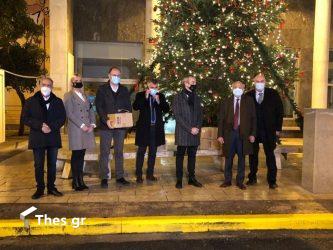 Θεσσαλονίκη: Φωταγωγήθηκε το χριστουγεννιάτικο δέντρο στο ΑΧΕΠΑ (ΒΙΝΤΕΟ & ΦΩΤΟ)