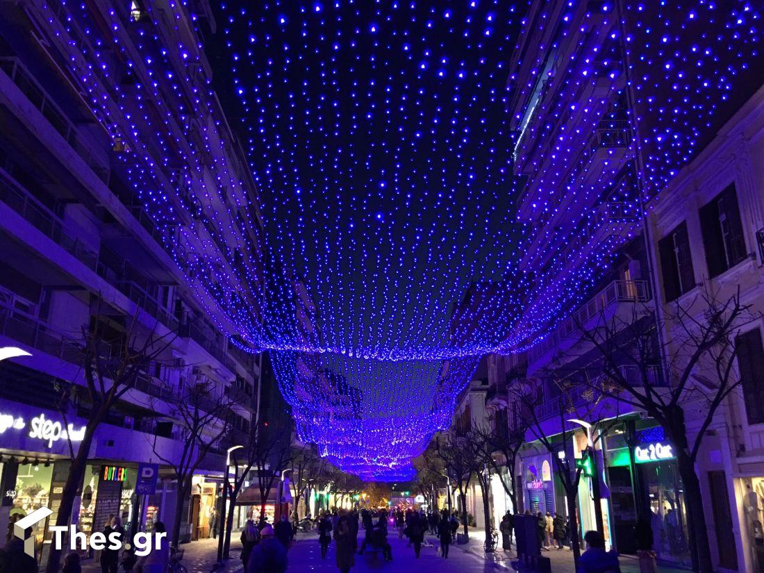 χριστουγεννιάτικη Θεσσαλονίκη νύχτα Χριστούγεννα