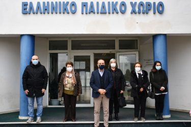 Καράογλου: “Το υπουργείο Εσωτερικών αγκαλιάζει τους συνανθρώπους μας που έχουν ανάγκη”