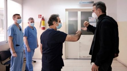 Μητσοτάκης από Γιαννιτσά: “Τα κρούσματα στη Βόρεια Ελλάδα μειώνονται, προσοχή της γιορτές”