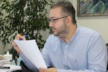 Τσακίρης: “Η επιδημιολογική κατάσταση επιτρέπει να ανοίξουν τα εμπορικά καταστήματα στο δήμο Ωραιοκάστρου”